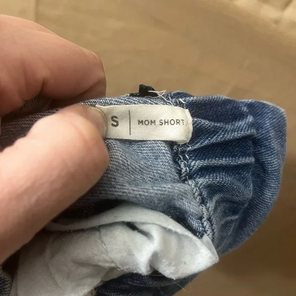 PacSun Mom shorts size S Paper bag waist. EUC - Picture 4 of 4